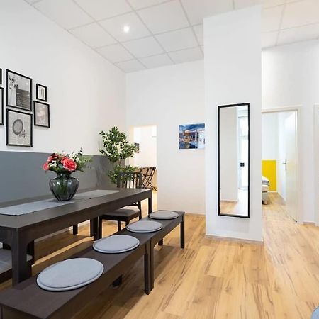 Big Central Apartment Near Rotkreuzplatz With 3 Bedroom For 12 Pax München Buitenkant foto