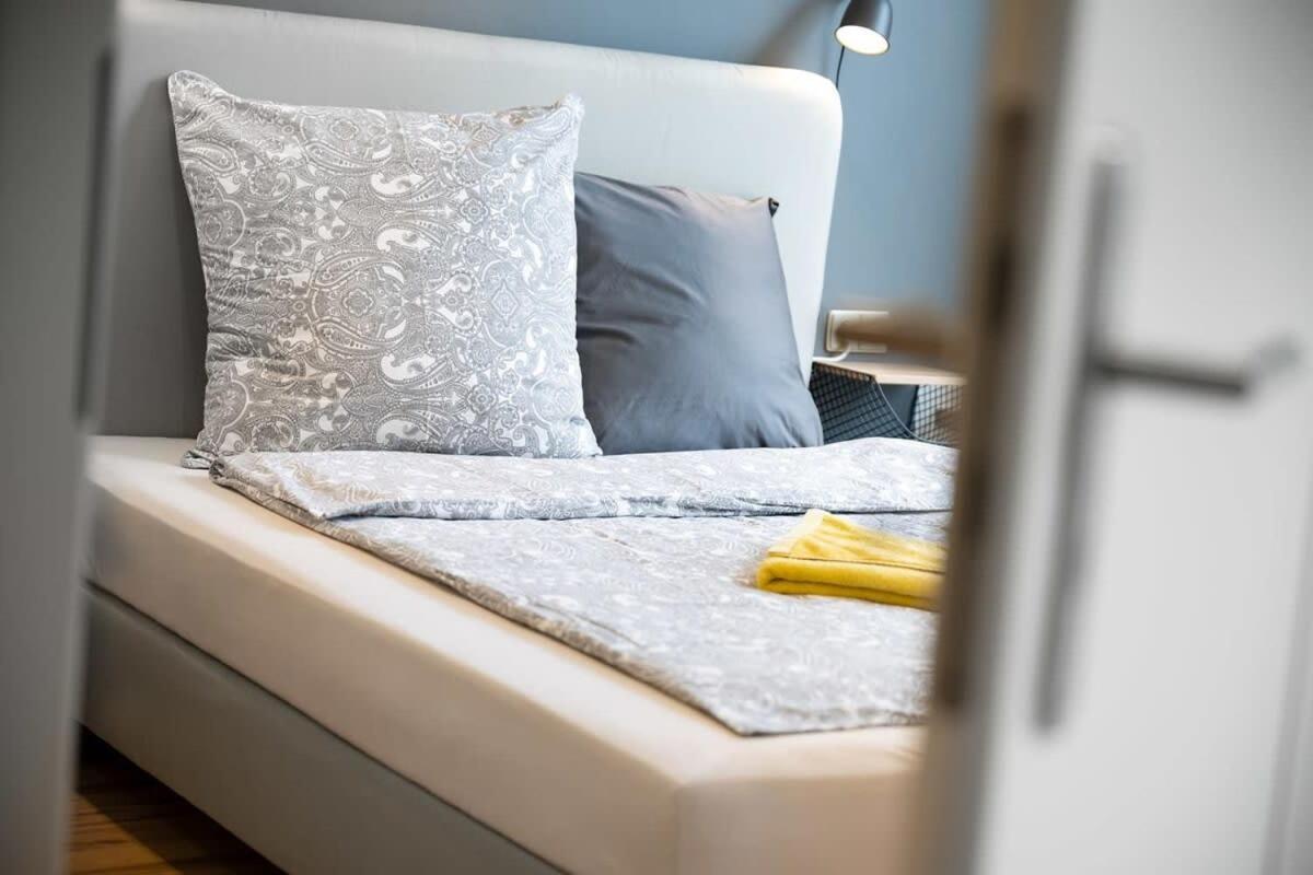Big Central Apartment Near Rotkreuzplatz With 3 Bedroom For 12 Pax München Buitenkant foto
